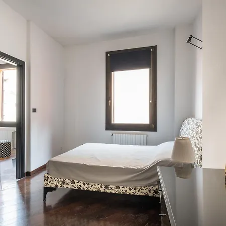 Torre Dell'orologio By Wonderful Italy Apartament