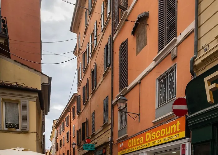 Apartment Torre Dell'orologio By Wonderful Italy Bologna