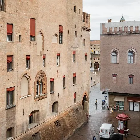 Fusari A Piazza Maggiore By Wonderful Italy Appartamento *